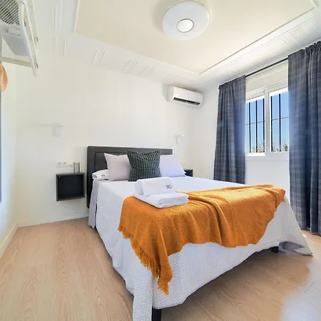 Rg Duque De Aveiro Guest house Malaga