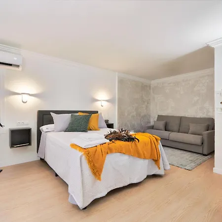 Guest house Rg Duque De Aveiro Malaga