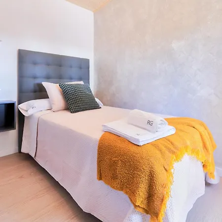 Rg Duque De Aveiro Guest house *